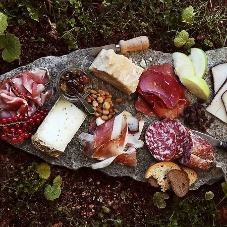 Pizzini Mottarone - Restaurant And 3*